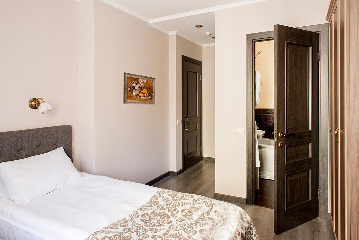 Time Hotel Kiew Exterior foto